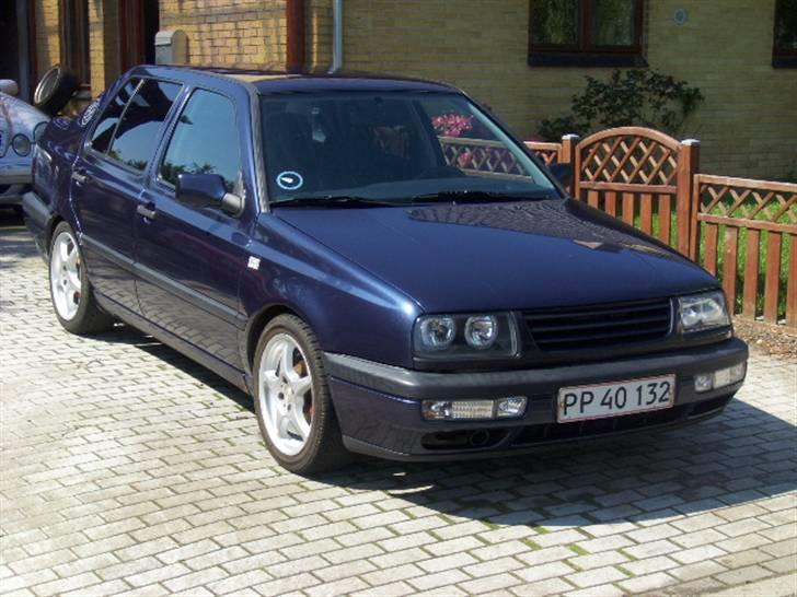 VW VENTO 1.8i GL  billede 1