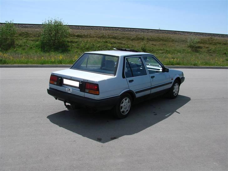 Toyota Corolla 1,3 DX S/D billede 5