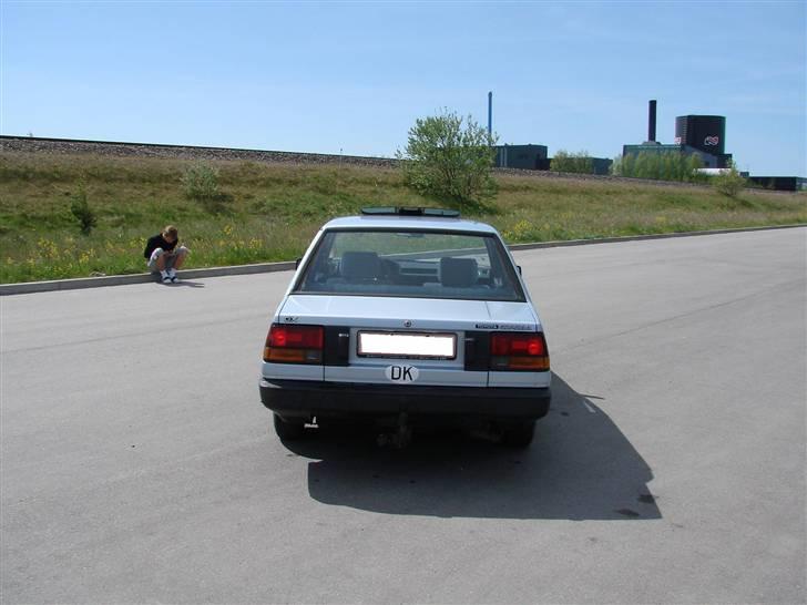 Toyota Corolla 1,3 DX S/D billede 6