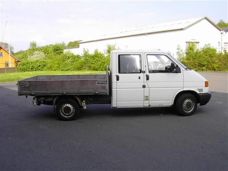 VW Transporter 2,4D SOLGT billede 3