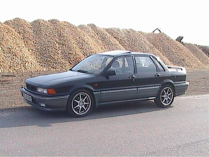 Mitsubishi Galant billede 3