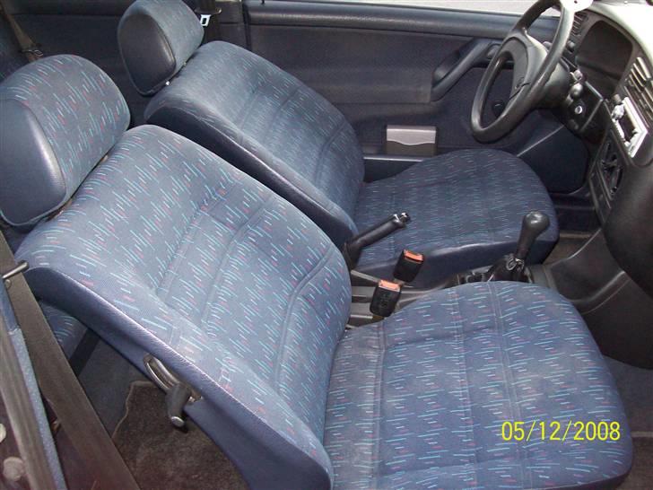 VW Golf 3 1,8 CL Solgt billede 9