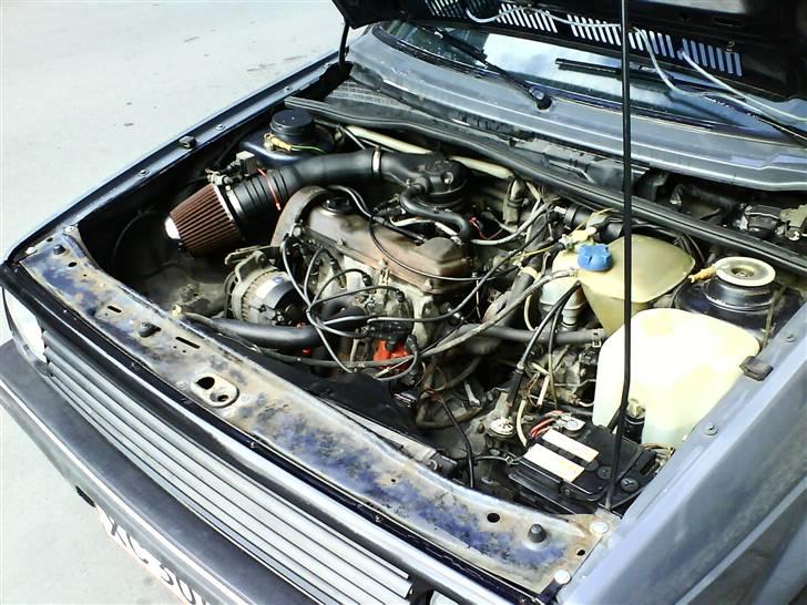 VW Golf 2 GT (Retro) - Der bliver pudset med tiden! billede 10