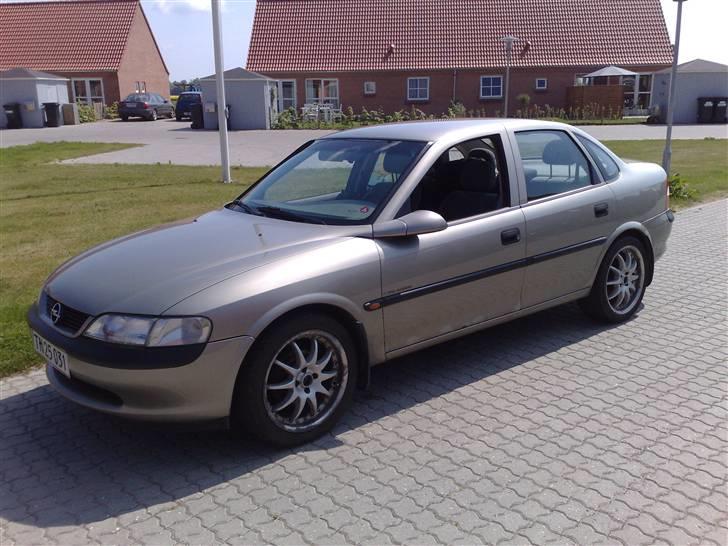 Opel Vectra B *****SOLGT***** billede 17