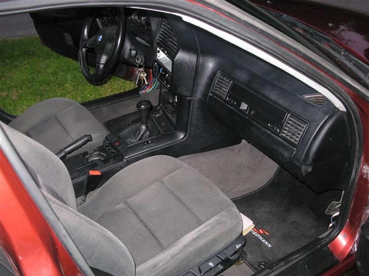 BMW 325 ( Solgt ) billede 7