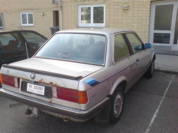BMW E30 316i #Stjålet!# - Lige da jeg havde fået den  billede 12