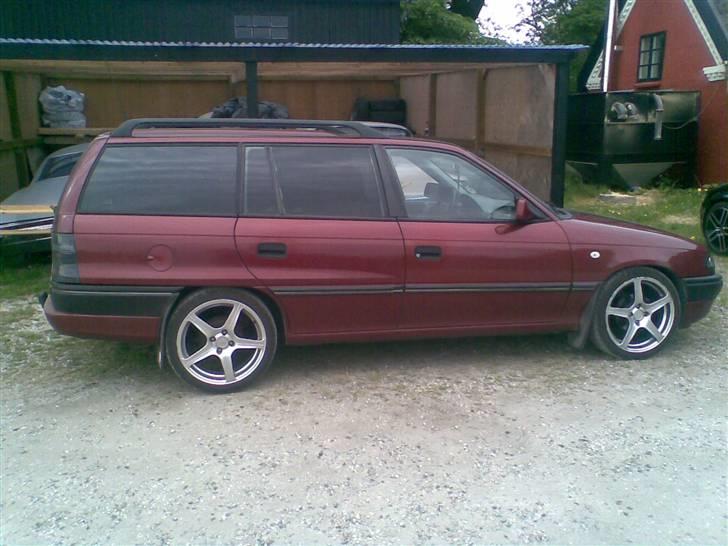 Opel Astra F Caravan - Nyeste billede.... billede 15