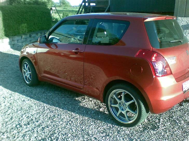 Suzuki swift 1,3ddis SOLGT billede 2