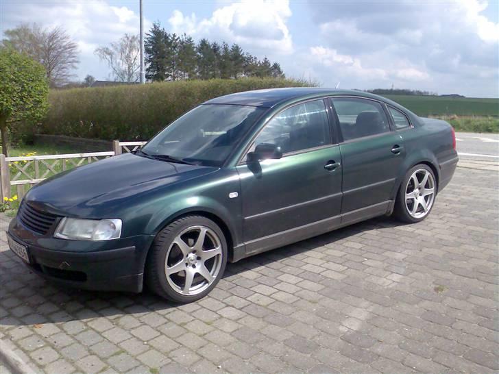 VW Passat 3B **SOLGT** - Måtte godt være lidt lavere foran.. fik de forkerte fjedre... billede 15