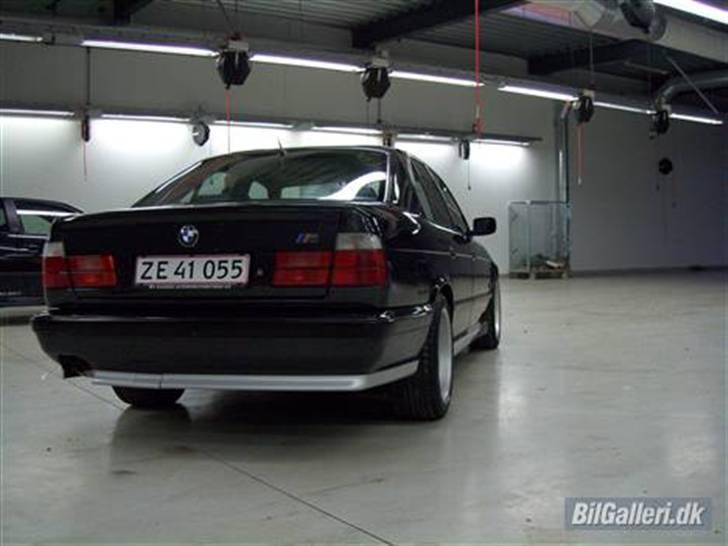BMW 525i  SOLGT billede 6