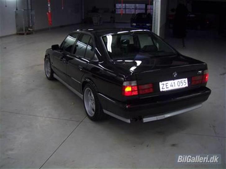 BMW 525i  SOLGT billede 13