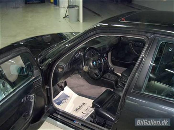 BMW 525i  SOLGT billede 14