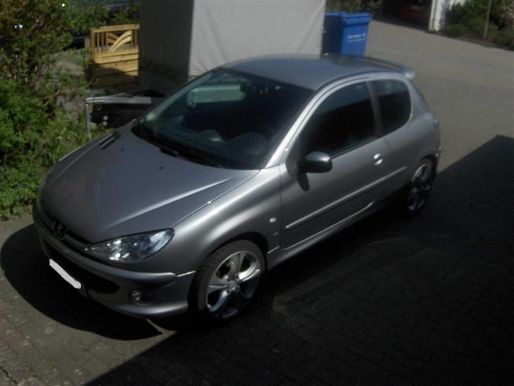 Peugeot 206 -- SOLGT - Set ovenfra billede 2