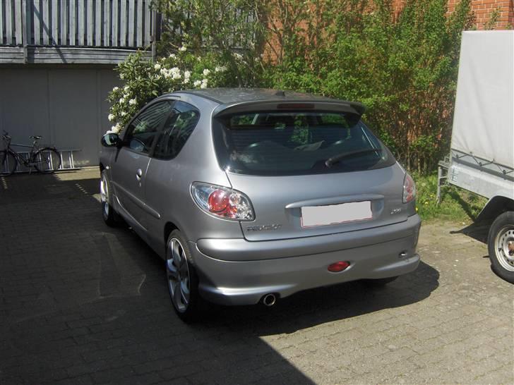 Peugeot 206 -- SOLGT - Set bagfra billede 3