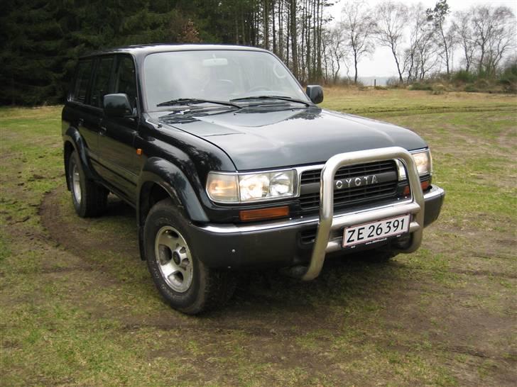 Toyota Land Cruiser VX 80  Solgt billede 4