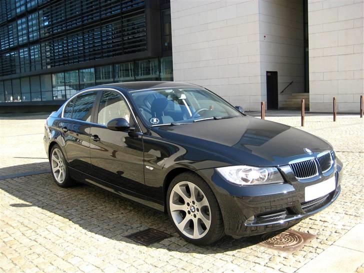 BMW 320i E90 [SOLGT] billede 1