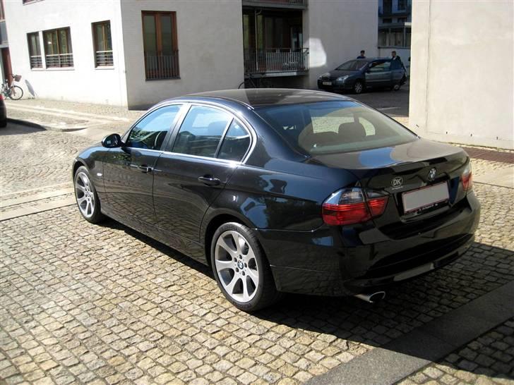 BMW 320i E90 [SOLGT] billede 5