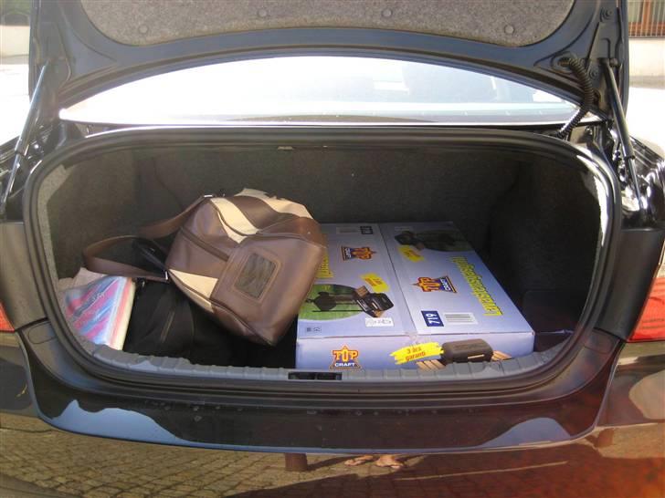 BMW 320i E90 [SOLGT] billede 7