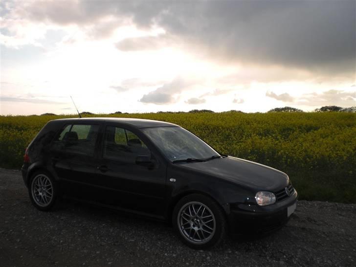 VW Golf IV 1,9TDI  -solgt- billede 2