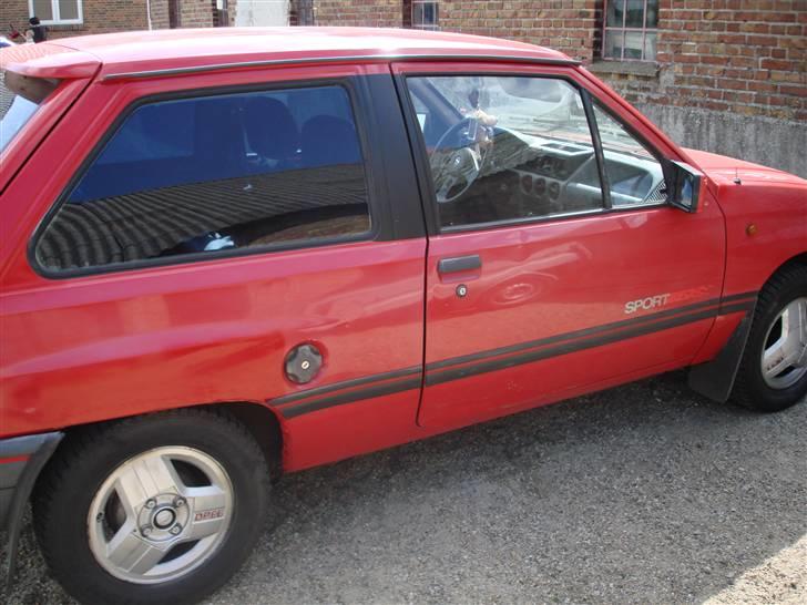 Opel Corsa 1,4i Sport  billede 7