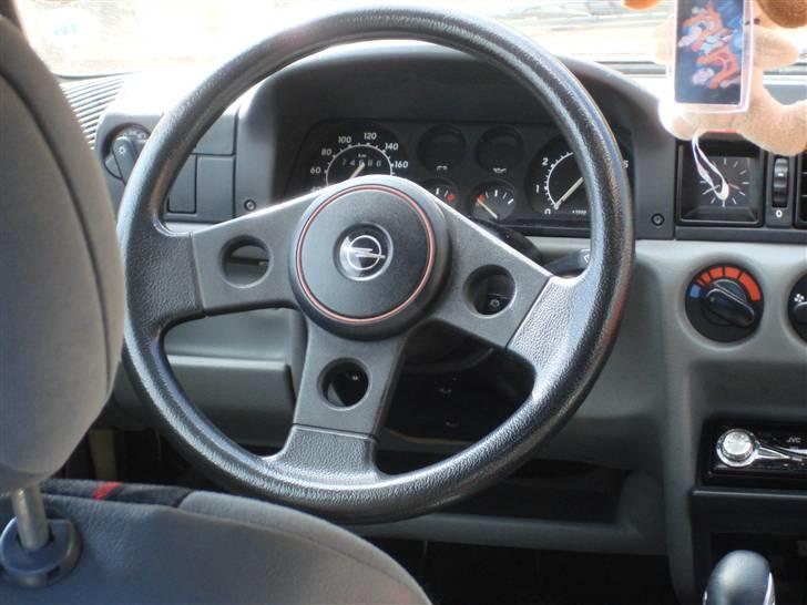 Opel Corsa 1,4i Sport  billede 10