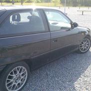 Opel astra 2.0 gsi