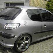 Peugeot 206 S16