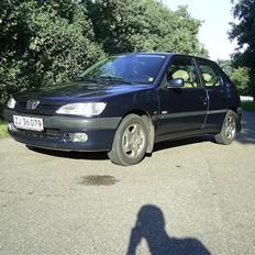 Peugeot 306 Eden Park totalskadet