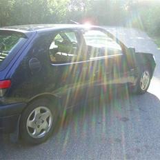 Peugeot 306 Eden Park totalskadet