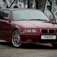 BMW 320i E36 Coupé *SOLGT*