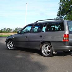 Opel Astra F Caravan SOLGT