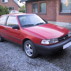 Hyundai Pony 1.5 LSI [SOLGT]