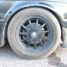 BMW 320i/325i*SOLGT*