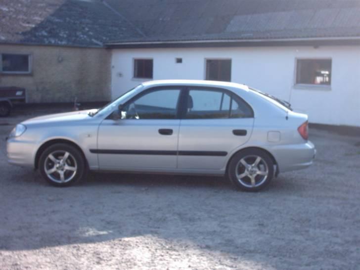 Hyundai Accent Skolevogn billede 5