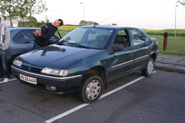 Citroën Xantia død... :( - Fra siden... Høj stilling... ;D billede 3