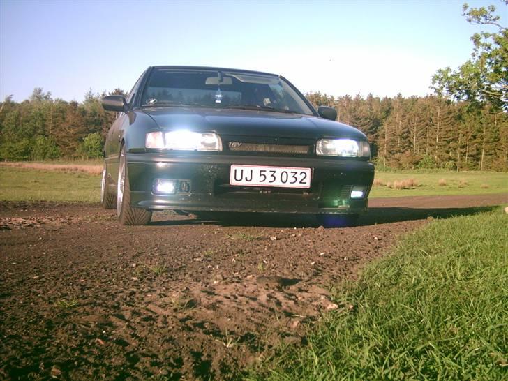 Nissan Primera SRI/GTI SOLGT! billede 17