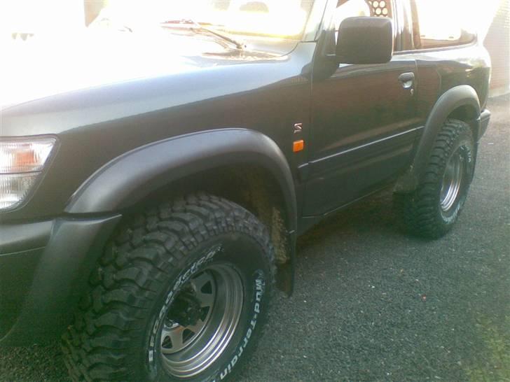 Nissan Patrol Y61 - så kom der 33" på :-P billede 8