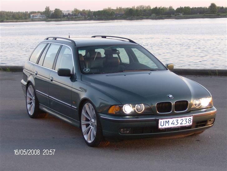 BMW 528ia touring billede 1