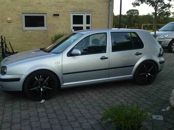 VW Golf 4 billede 1