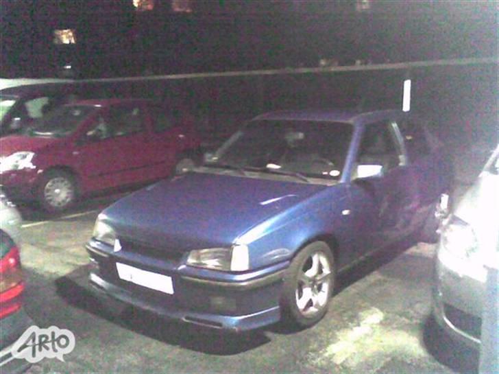 Opel kadett e billede 9