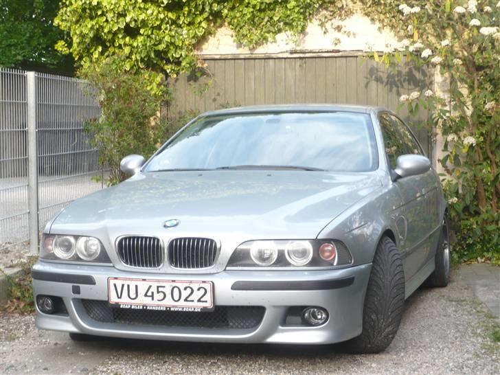 BMW 540i billede 1