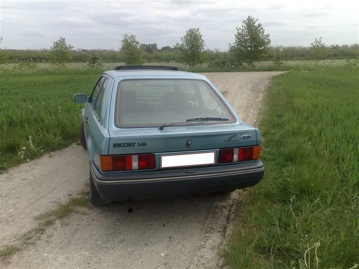 Ford Escort 1.4i supreme billede 8
