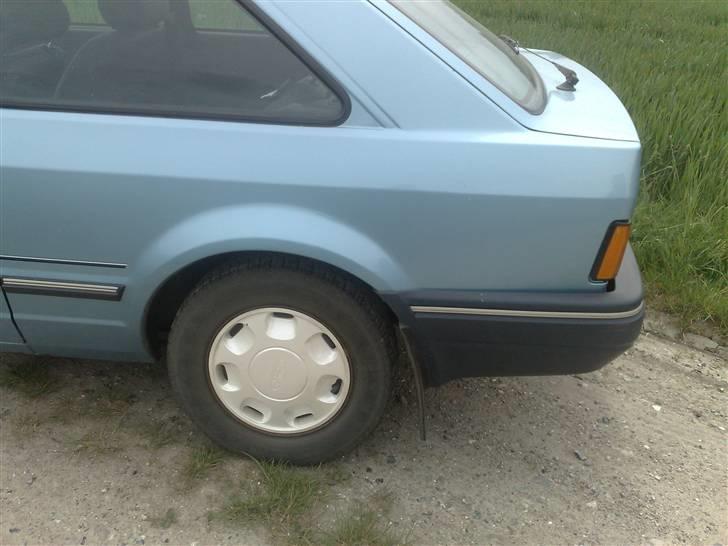 Ford Escort 1.4i supreme billede 10