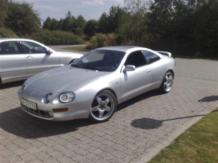 Toyota Celica ST202 GT - SOLGT ! - Nye lygter, nye fælge, sænket.... :) billede 3