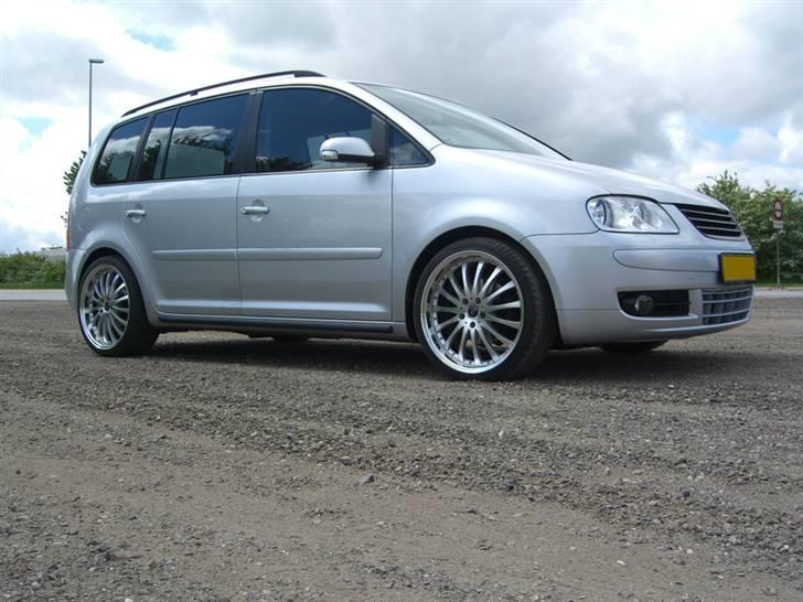 VW Touran 2.0TDi DSG *SOLGT* billede 9