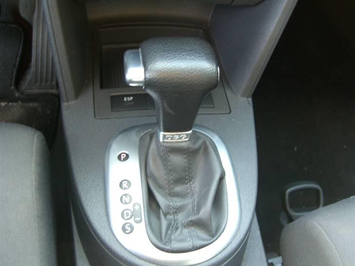 VW Touran 2.0TDi DSG *SOLGT* billede 10