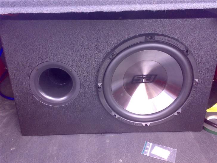 Peugeot 309 1,4i GLX SOLGT - Den Store 12" Subwoofer der fylder det meste af baggagerummet :-D billede 13