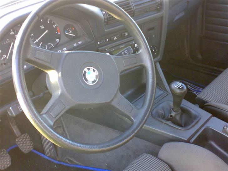 BMW E 30 billede 4