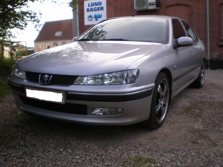 Peugeot 406 2,0 16v st solgt - Lav og lækker!! billede 1