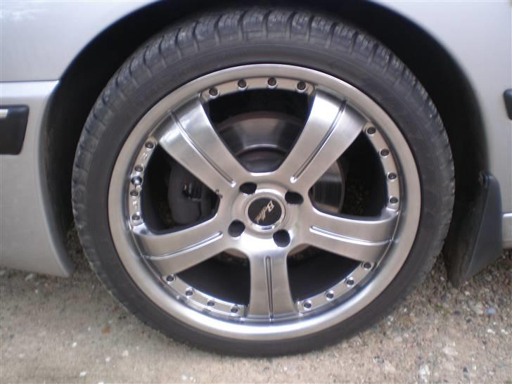 Peugeot 406 2,0 16v st solgt - De fine 18" bellini fælge.. billede 7
